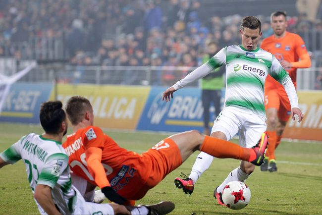 还能依仗他 还能依仗他