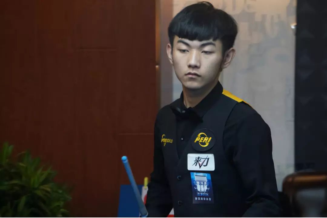 西班牙人主 西班牙人主